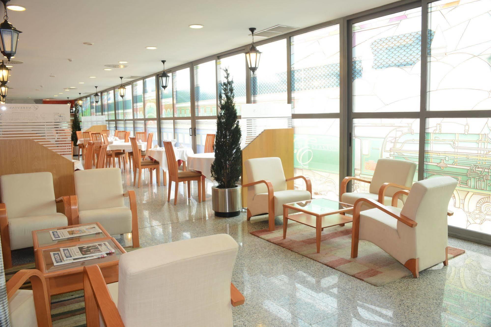 Aparthotel Sercotel ويسكا المظهر الخارجي الصورة